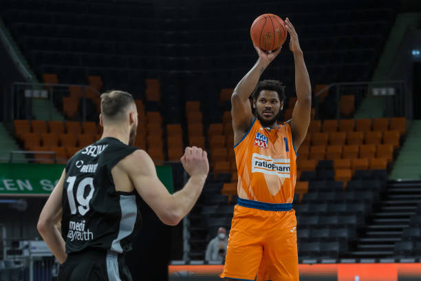 而萨巴伦卡 而萨巴伦卡